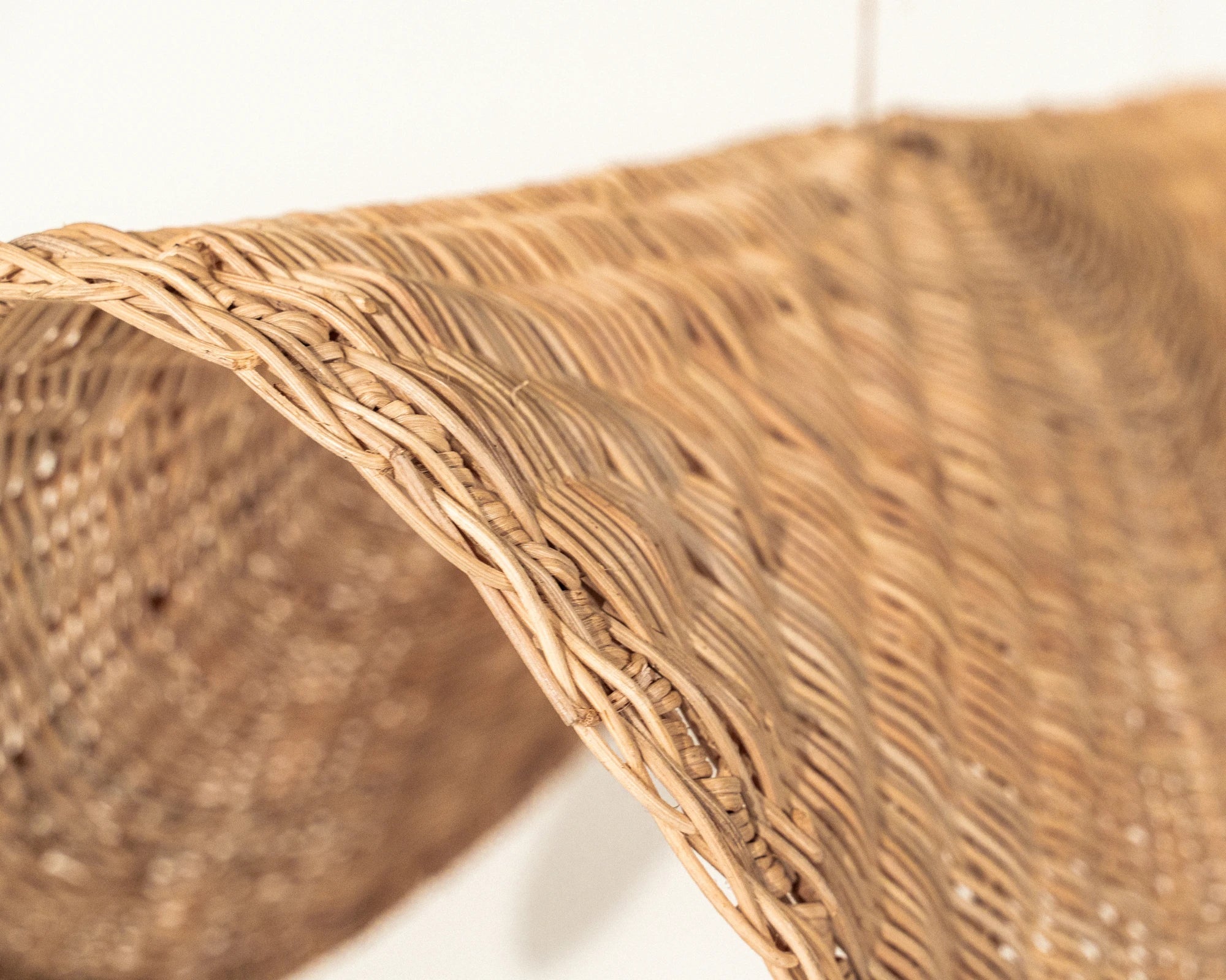 Large (diam 70 cm)