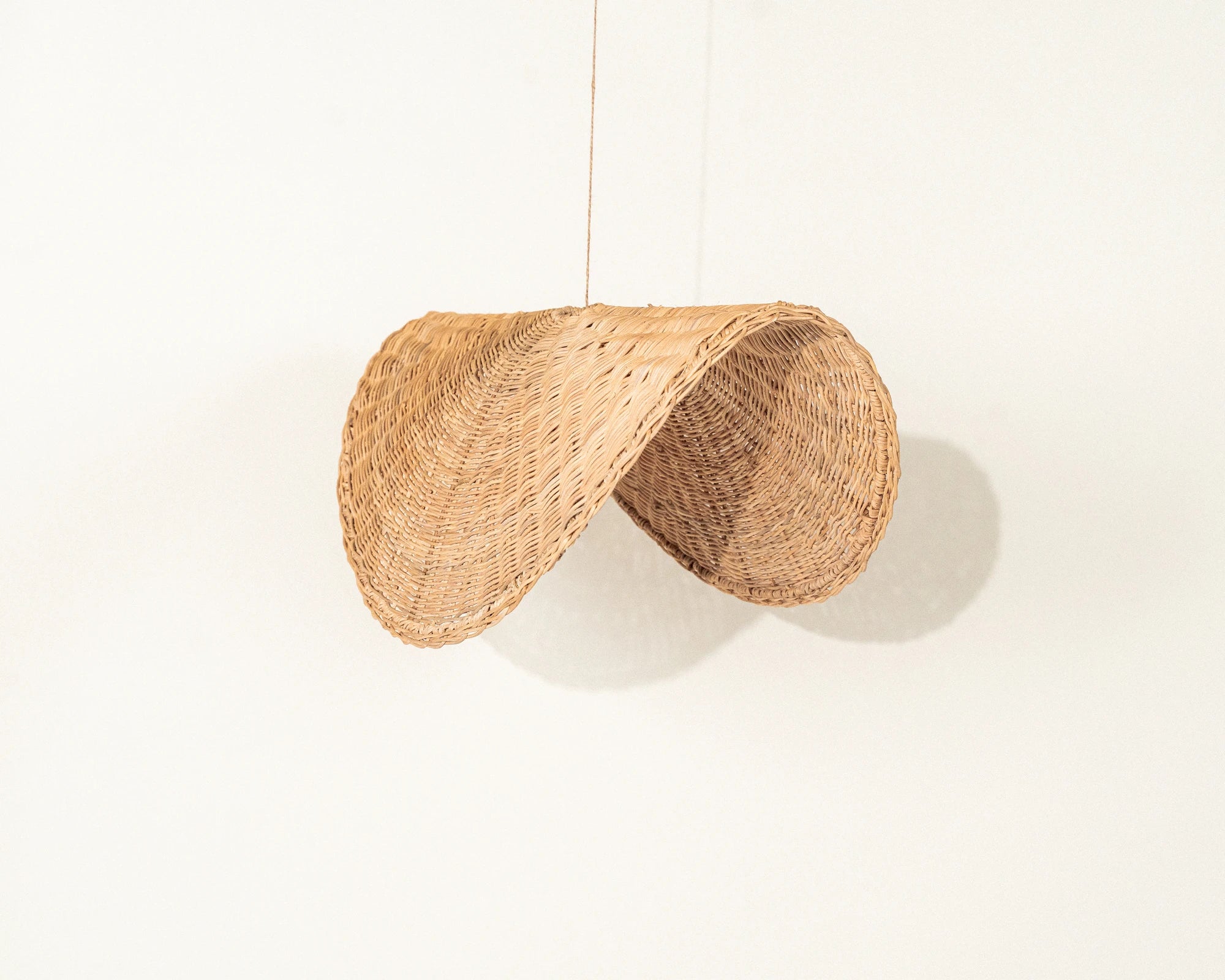 Large (diam 70 cm)