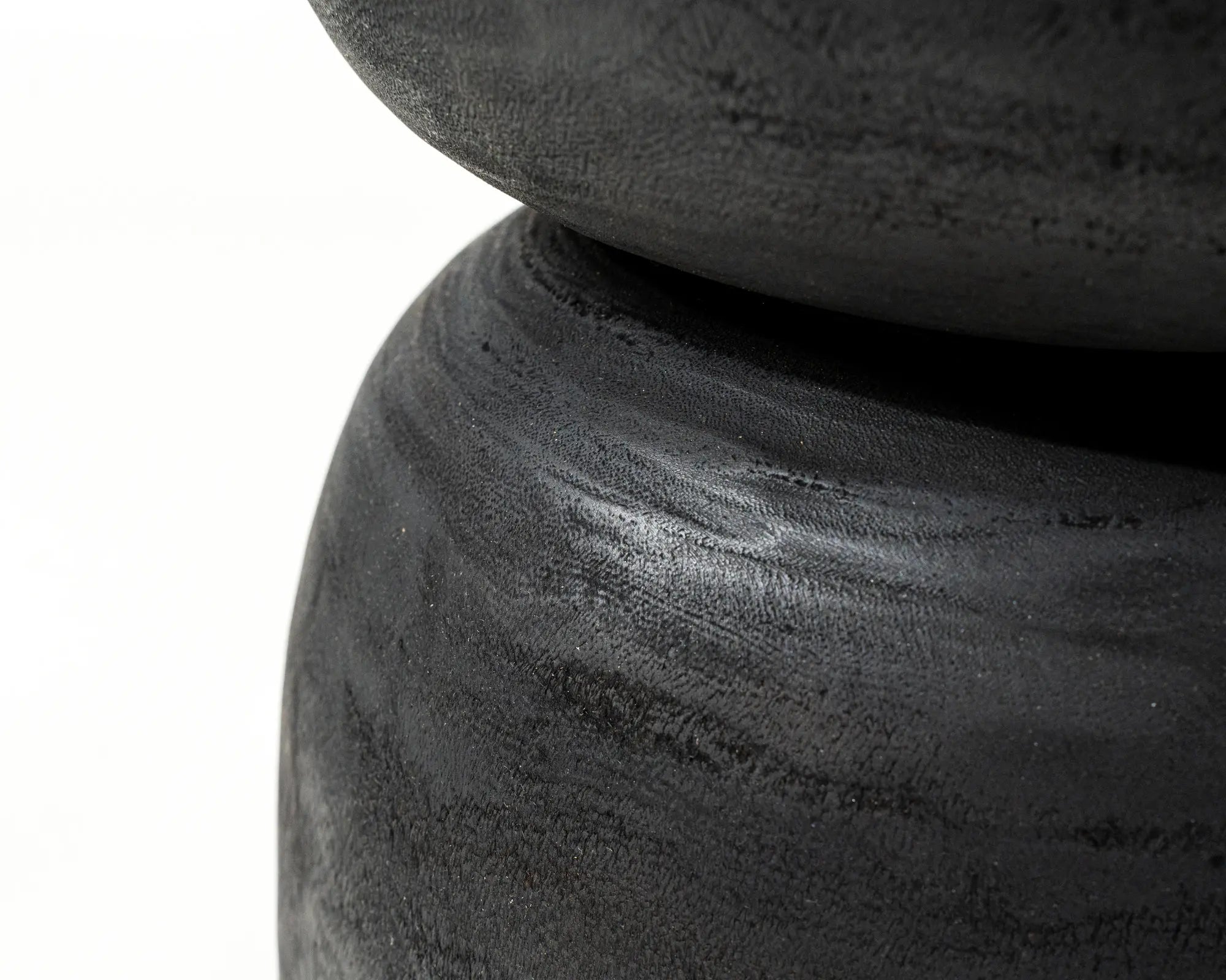 Burnt wood (black)