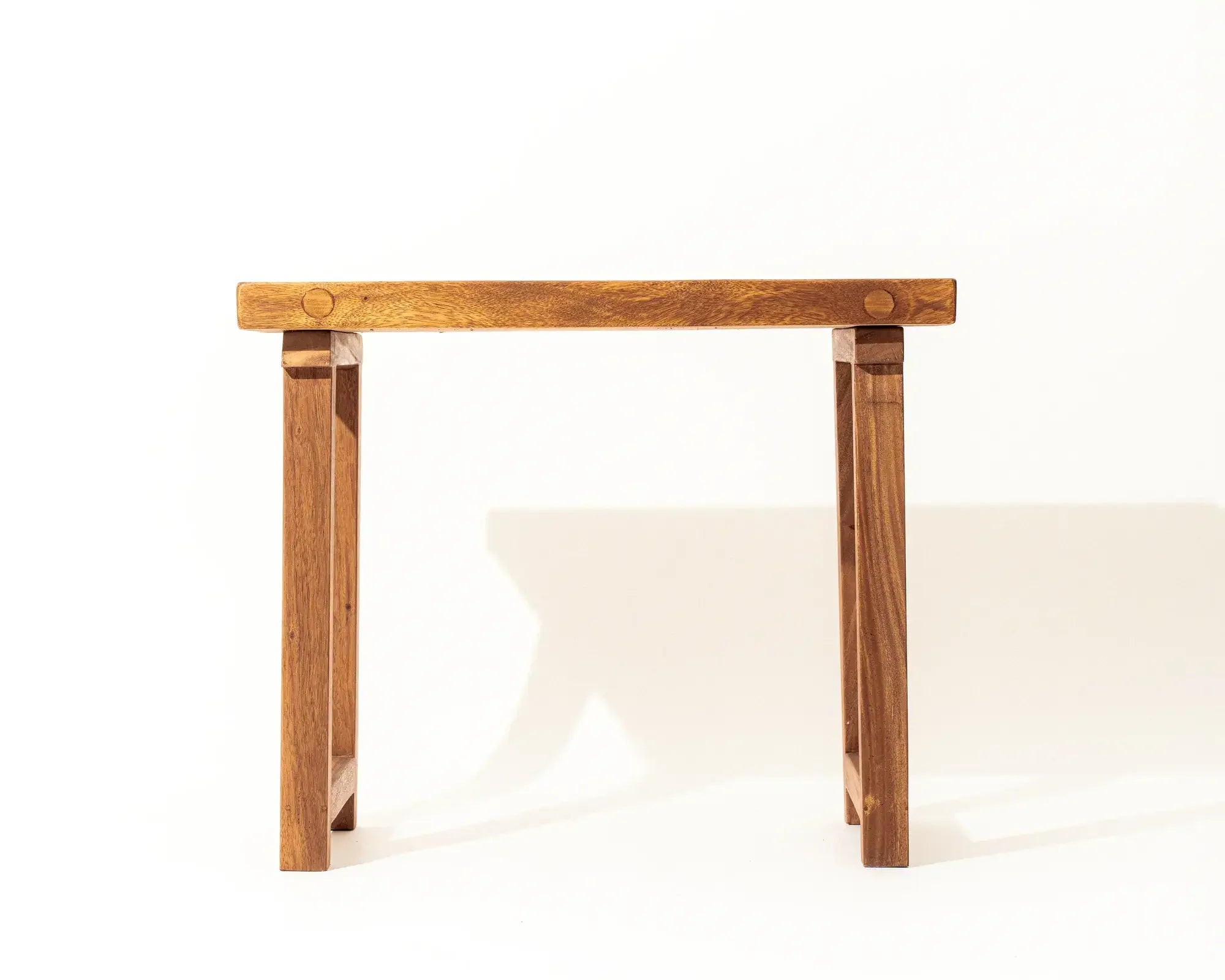 Bosque Desk Natural Suar Wood