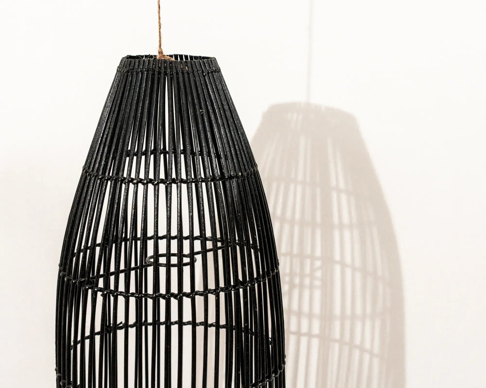 Chilloe Rattan Pendant Lamp (black)