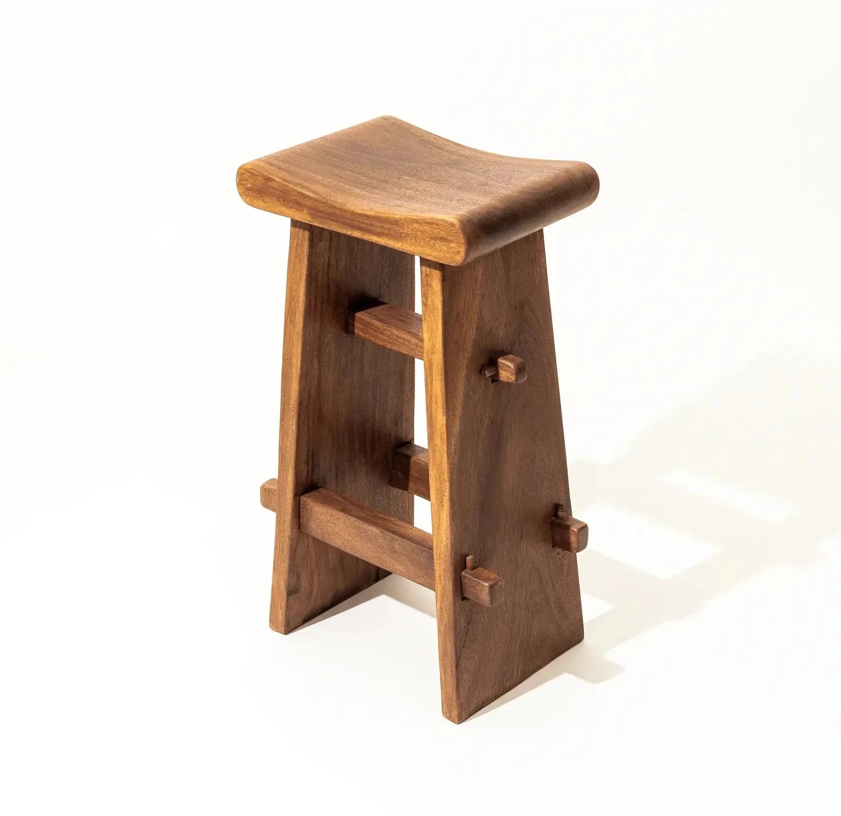 Hikina Bar Stool Suar Wood