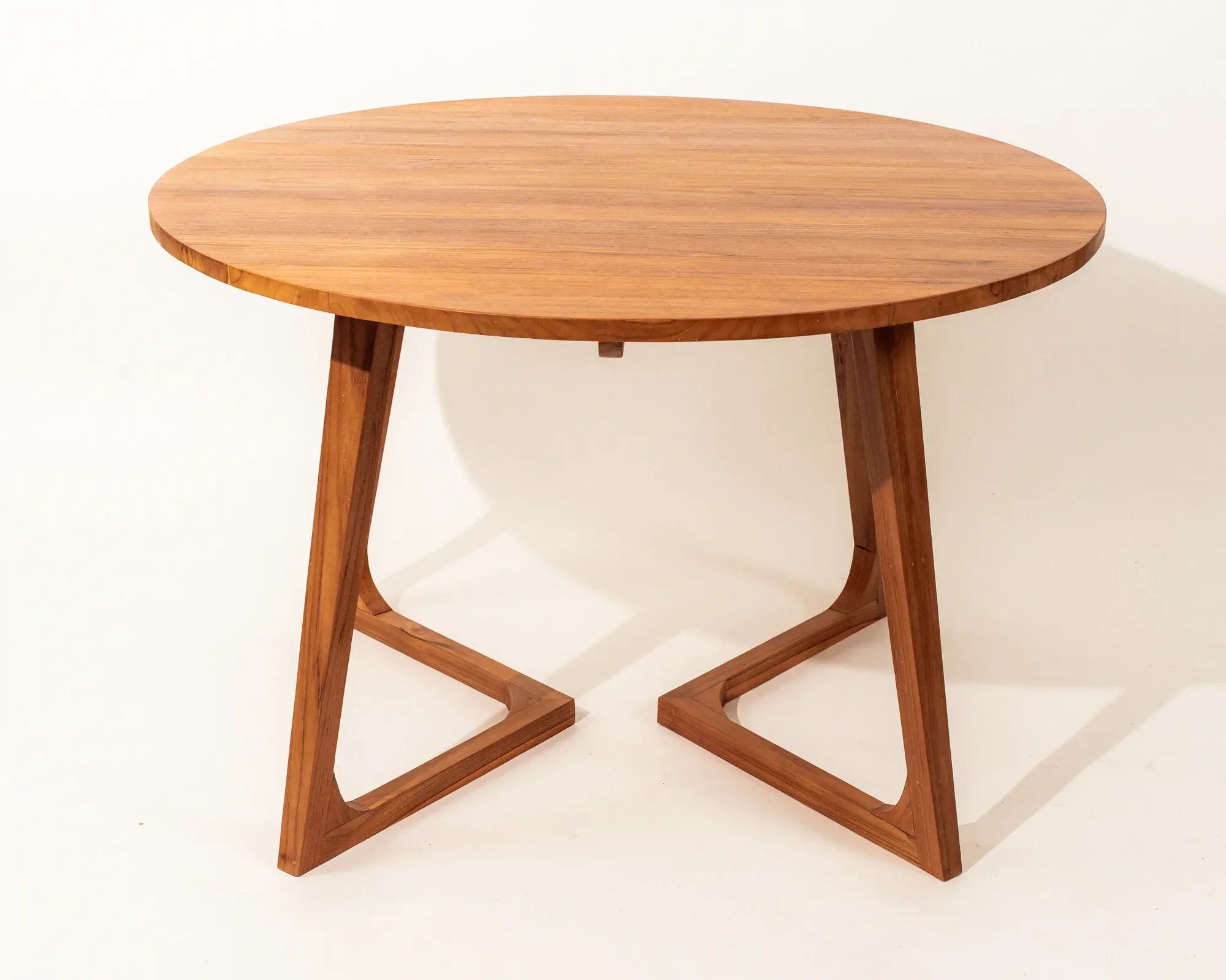 Mawingu Round Dining Table Natural Teak Wood