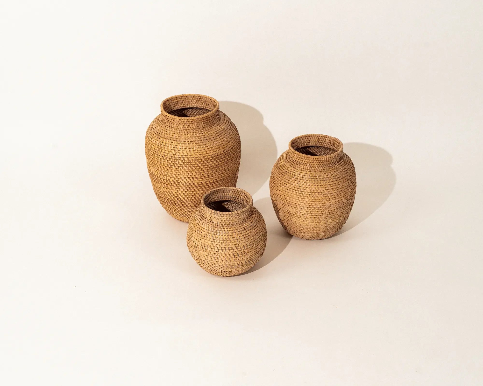 Raia Set of 3 Rattan Handwoven Pots (natural)