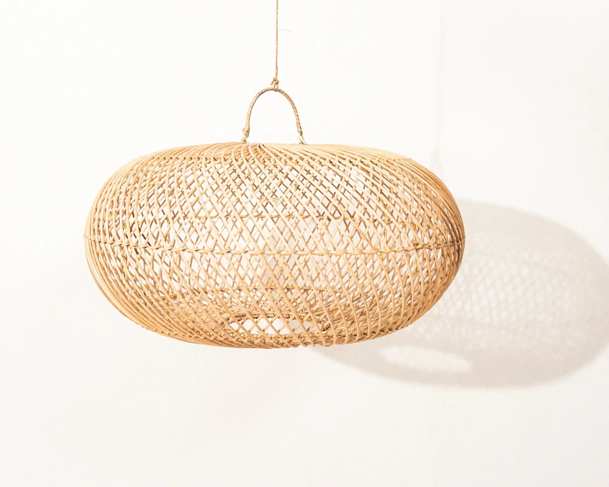 Teahira Donut Rattan Pendant Lamp