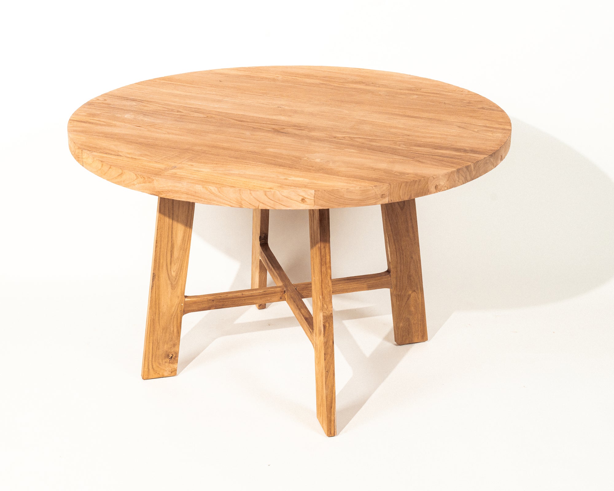 Zefiri Round Dining Table Natural Teak Wood